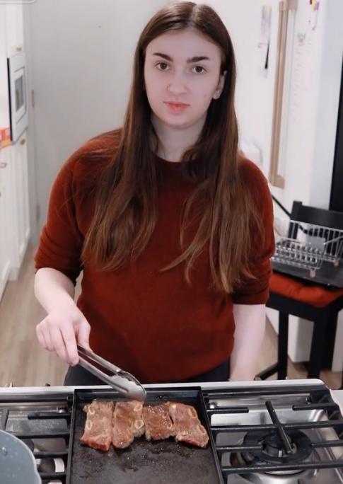 美国女孩20在线视频,在线视频中的青春足迹